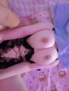 [原创] 极品顶级一线天G奶三点粉